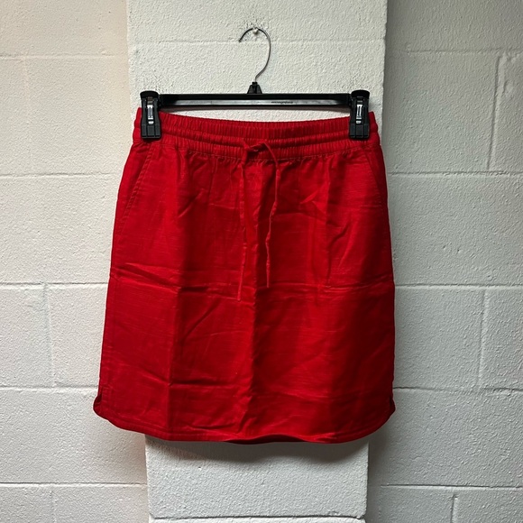 LOFT Bright Red A-Line Skirt. Size Small - Picture 1 of 4